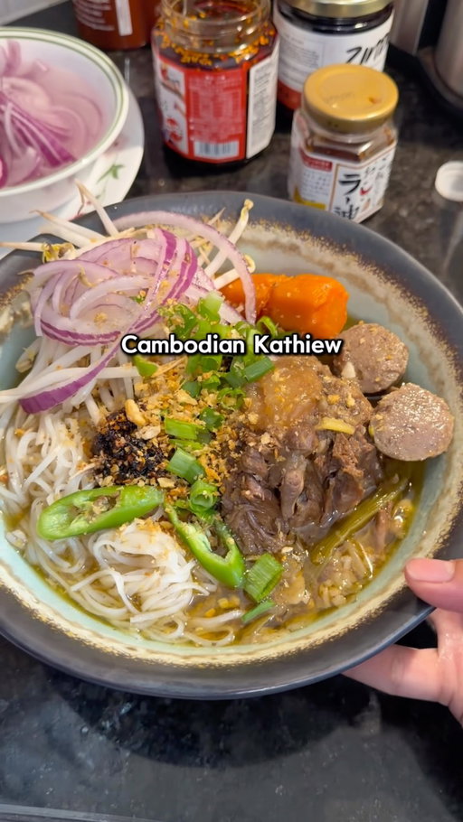 Kathiew 🇰🇭 @farahjeats 

In another episode of craving things I’ve never had before, it’s this Cambodian Kathiew. You need to do some prep work but after that it’s basically just putting everything into a pot and letting in simmer for hours. Everyone loved it, even the kids! I’m obsessed and will be making it again soon 🤤 

I used @tinyyy.licious recipe as a guide and measured the seasonings by heart. 

Ingredients: Ox-tail, beef bones, beef neck, beef balls, water, onions, ginger, pho spices, pho seasoning packet, celery, cilantro, green onions, carrots, fried garlic, rock sugar, fish sauce, chicken bouillon.

#asianfood #easyrecipe #foodie #easymeals