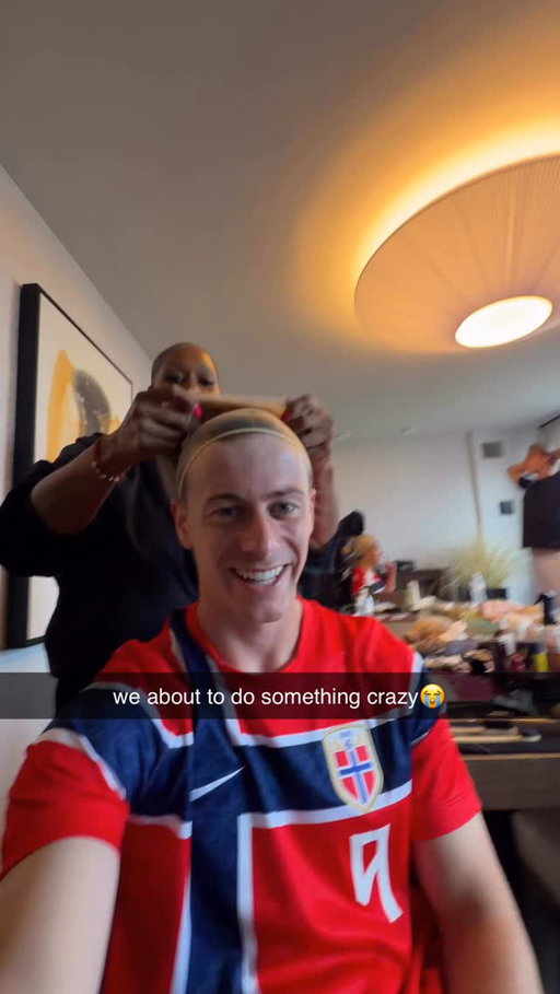 behind the scenes 😭😭😭