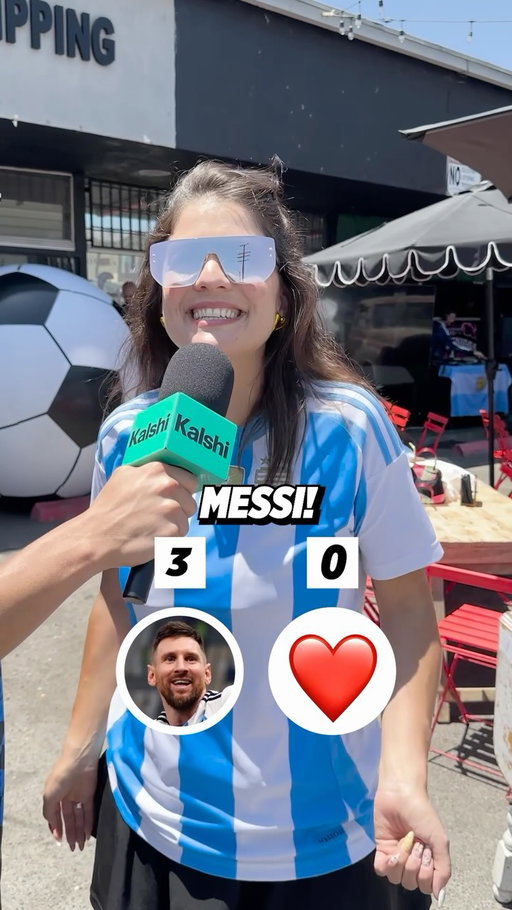 “Messi doesn’t break hearts” 😆

#worldcup
