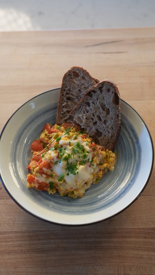 Turkish Menemen! 🇹🇷 recipe in bio