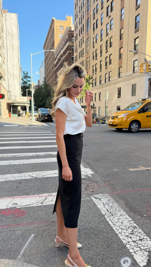It’s the perfect time to upgrade your summer workwear with the Ann Taylor Semi-Annual Sale running now 6/26 to 8/9!
@anntaylor #ThisisAnn #officeoutfits #anntaylorpartner