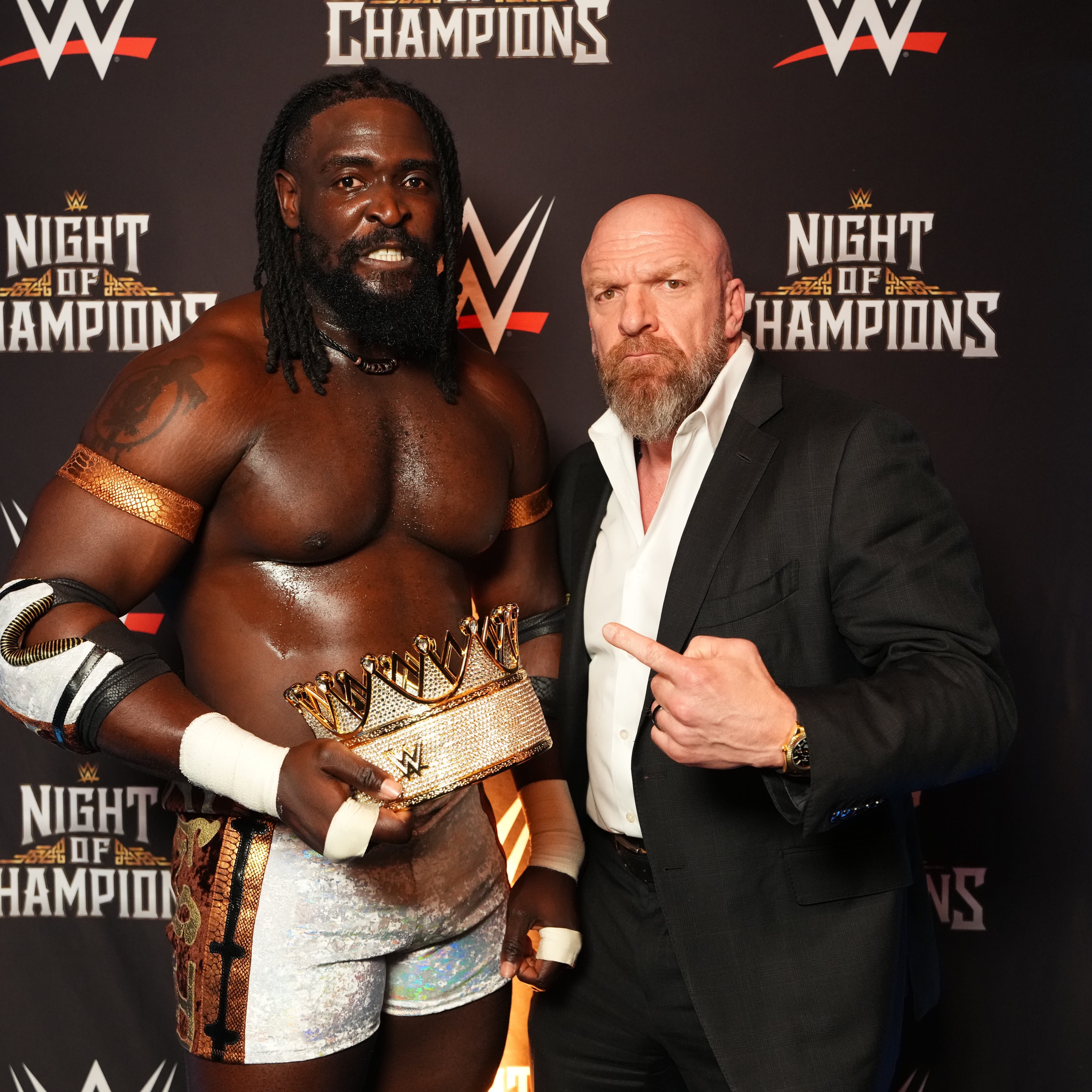 Add another accolade to the career of OBA FEMI. 
The Ruler is now the KING. #WWENOC
