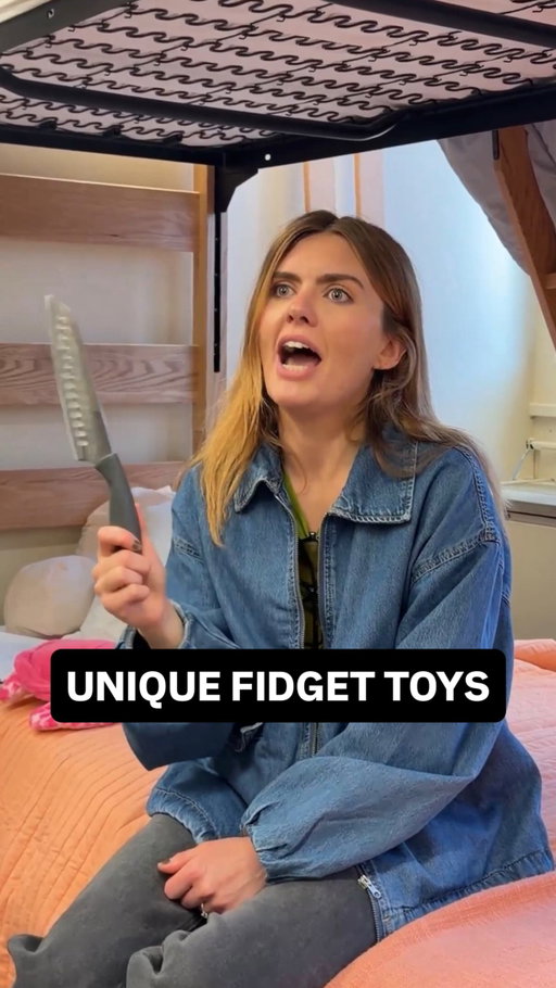You’ve never needed to hold a knife to feel happy #collegelife #collegestudents #fidget #anxiety #comedy