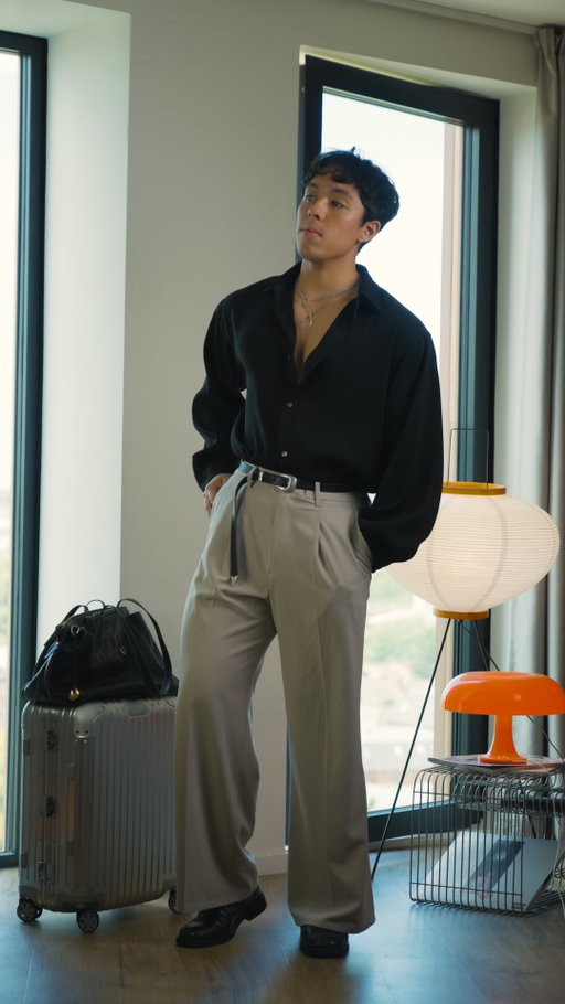 How to style shirts

Shirts Featured:
@yhoneofficial 
@33mmofficial 
@mkimiyukizoku 
@poloralphlauren 
@uniqloeurope 
@amiparis 
@hare_official 

#fashion #outfit #clothing