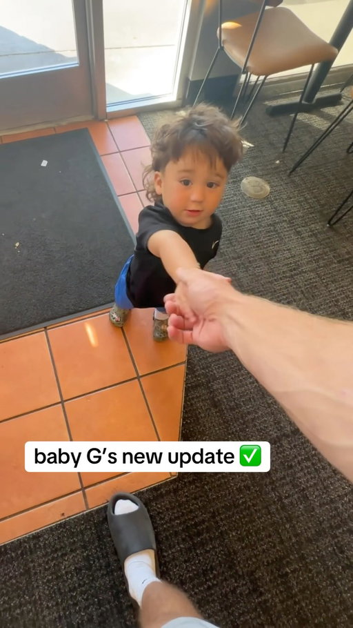 baby G got an update every week 😂 #babyG