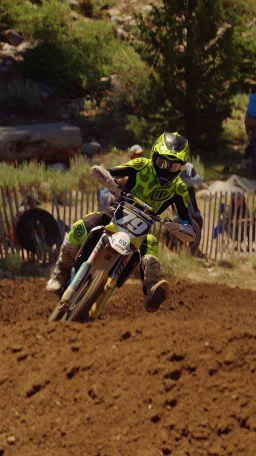 Proof that the #MonsterArmy boys were on the GAS ⛽️ @mammothmotocross 

Big ups to @danepappas35 @nolan_ford44 @maxshane_79 @jacecoy @maddoxtemmerman5 💪 

#moto #motocross