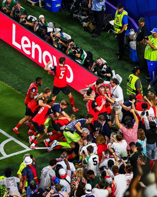 Austria were on the brink of elimination after Riyad Mahrez had given Algeria the lead in the 93rd minute…

Then Saša Kalajdžić scored a 96th-minute equalizer to send Austria through to the knockout phase for the first time since 1954 🇦🇹