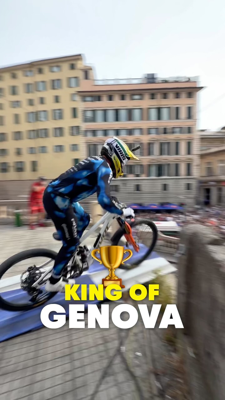 he does it again 🤯🥇
@rogervieira8 takes home the win at Red Bull Genova Cerro Abajo 2026! What a run 🔥

Full replay available on Red Bull TV!
#mtb #downhill #mountainbike #urban #biking