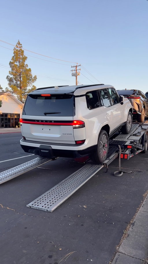 Delivery Day! 🚚😍 Two new #LexusGX 550 SUVs just arrived to #LexusofConcord featuring Incognito paint GX PREMIUM+ and Eminent White Pearl paint GX LUXURY+ 🚘 along with the All-New All-Electric Lexus ES 350e shown with Iridium paint color. 

⬇️ Shop for your next Lexus online at: 
https://www.lexusofconcord.com/ 

Lexus of Concord 
2001 Market Street 
Concord CA 94520 

* Pre-Sold Lexus GX 550 SUVs shown on post. 

* See dealership for details, pricing information and vehicle availability. 

#lexusofconcord #lexususa #lexusgx550