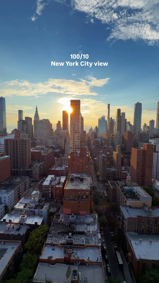 If you can’t find me it’s cause I’m on this rooftop. 

#newyork #nyc #views #rooftop #hiddengem