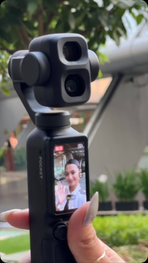 DJI Osmo Pocket 4P - This Pocket Camera Has Two Cameras?!

@djiphilippines #DJIPocket4P #vlogcamera #digitalcamera #pocketcamera #camerarecommendation