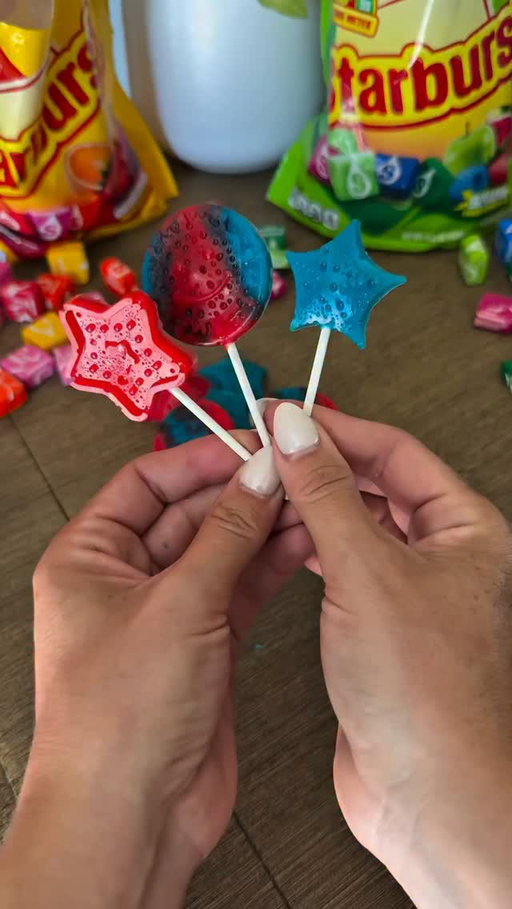 Put the star in Starburst this Fourth of July! Save this for a sweet spin-off you can share at this weekend’s cookout. ⭐️‼️💙

📸 Video credit: @hannah.ensink