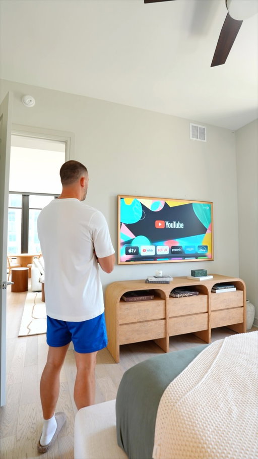 Been wanting to make this upgrade for a while now! Perfect for the bedroom imo 👌🏼