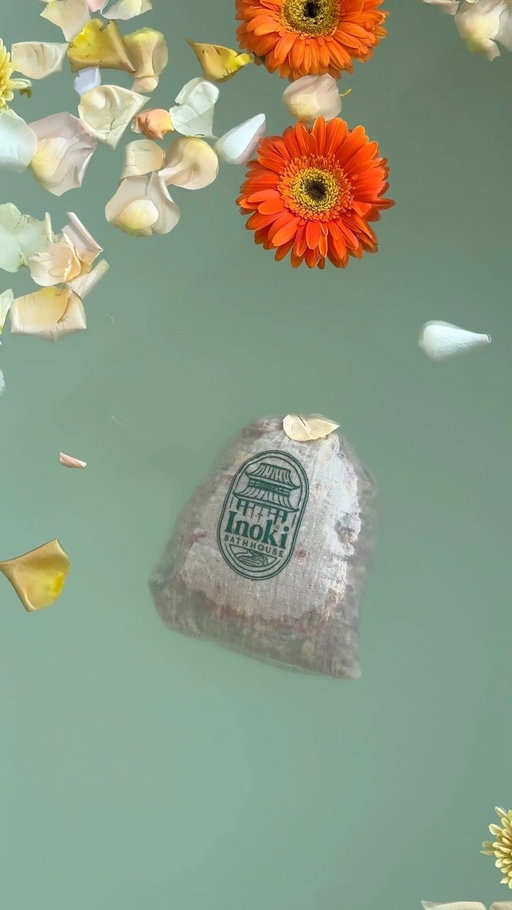 Made with ingredients you can actually recognize 💚

Every Inoki tea bath is hand-blended with fresh botanicals, teas, clays, and skin-loving ingredients to create a bath that feels just as intentional as it looks.

Freshly made, thoughtfully blended, and designed to turn your bath into a ritual.