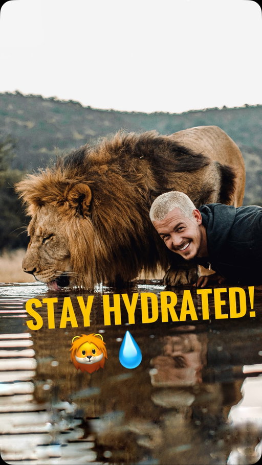 Would you join them for a drink?🦁🤔

Tag someone who doesn’t drink enough!