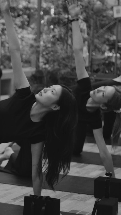 This is how we practice presence. International Day of Yoga.