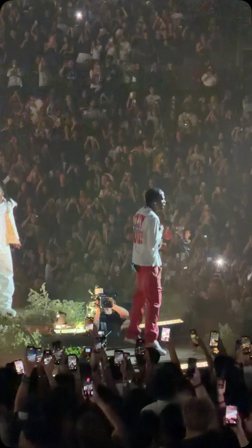 @dontoliver JUST SHUT DOWN THE CRYPTO ARENA WITH @travisscott and @ye 🌵🔥

#ye #cactusjack #travisscott #concert #octane