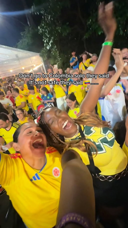 The love I have for this country is strong and the energy just keeps getting better in Colombia greatful I don’t Listen to everyone that said Colombia is not safe to solo travel guys
Go experience it for yourself loves 

#traveldiaries #colombia #worldcup #solotravel #solotravelwoman