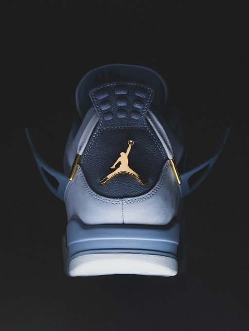 There just something about that Carolina blue. 

I wanted to accentuate the gold hits on these when I was shooting them. Tried some different lighting techniques and am pretty happy with the way the pics turned out, second slide is my favorite. 

Anyway, I’m excited to have these UNC PE AJ4s in the collection. 

Let me know what you think of the pics!