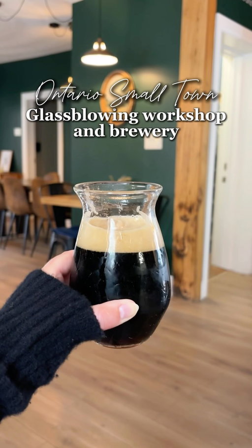 Glassblowing and beer 🍻🔥 This is the perfect day out in Merrickville (a beautiful Ontario small town), under an hour from Ottawa and 1.5 hours from Kingston!

📍 @gatherbreweryandglassworks 

Would you do this? 🫶🏻

#glassblowingclass #ontario #ottawa