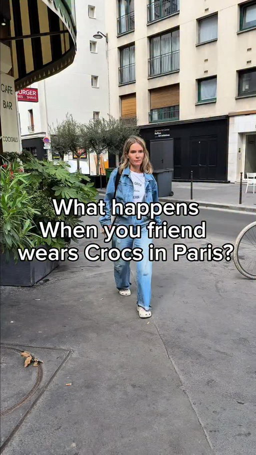 POV: I HATE CROCS!! 
Is the Parisian style really gone 😭 

👉🏻book your tickets for my show!  OH MY GOD, SHE’S PARISIAN! Back on August the 28th at Théâtre Bo Saint Martin in Paris.
👉🏻 buy my famous T-shirt to have the perfect Parisian  spirit 🔗 in my Instagram linktree .

#parisfashion #parisian #parisienne #parisianlife #crocs
