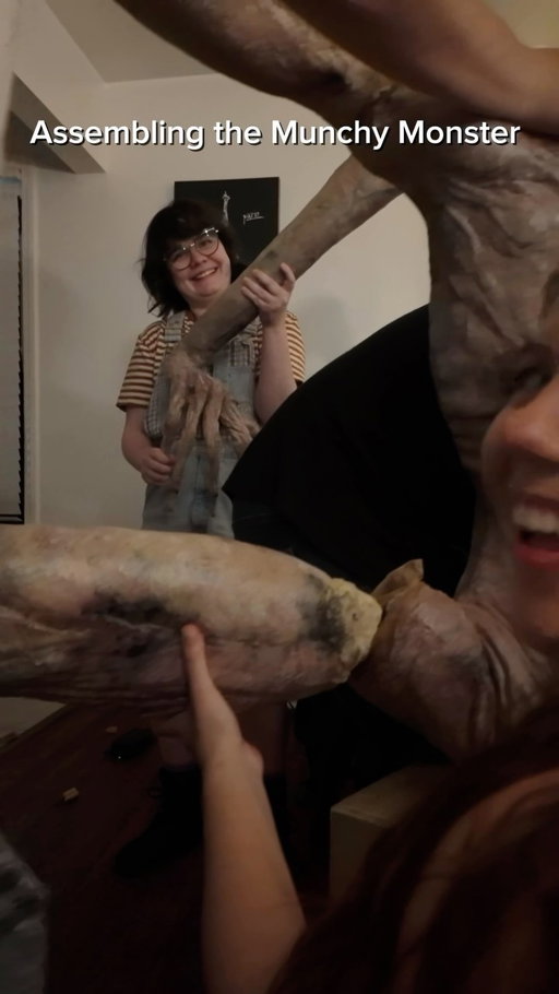 Assembling the monster for our short film “The Munchies” - NOT as easy as one might expect 😂

Want to see how it all turns out? We are dropping it exclusively on Patreon for FREE! Be sure to subscribe to watch 🤘🏼

#indiefilmmaking #monster #sfx #behindscenes #horrorshort
