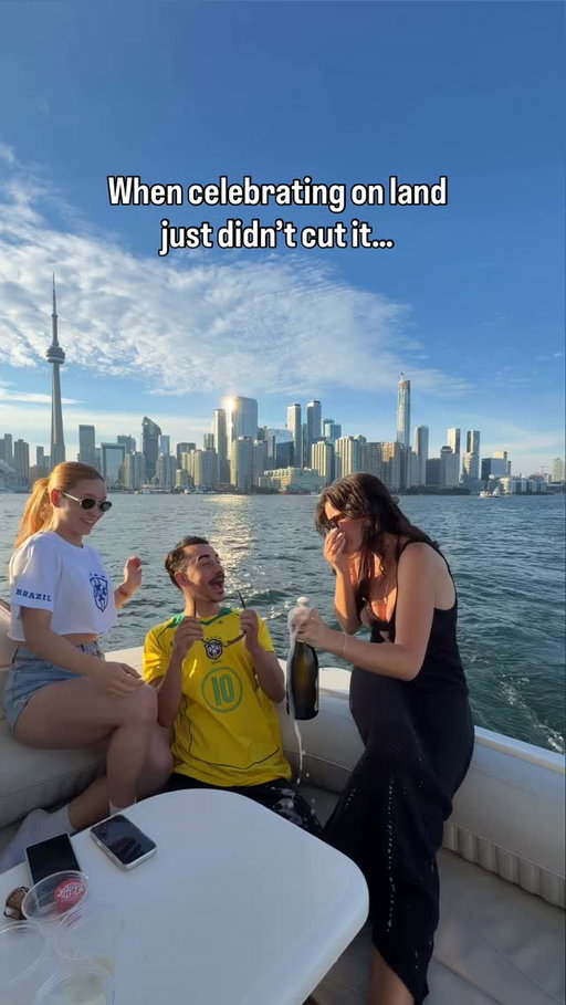 No better place to spend your Toronto summer than a Toronto yacht 🍾 🇧🇷🇨🇦#yacht #fifa #worldcup #football #brasil