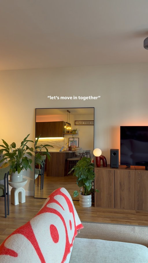 turned out better than we could have imagined 💭🏡

#homedecor #apartmentinspo #midcenturymodern #midcenturymodernhome #flatinspo