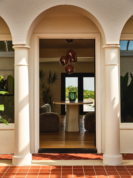 Before the renovations even began, I knew this entry could be something special.

The architecture already had so much presence, so we leaned into it. The @tomdixonstudio Melt pendant suspended above the pedestal table creates that first moment of drama, setting the tone for everything that’s waiting beyond.

Photography @frankfrancesstudio 
Styling @eyypablo 
Videography @ethanbarber.co 
Renovation @neptunerenovation