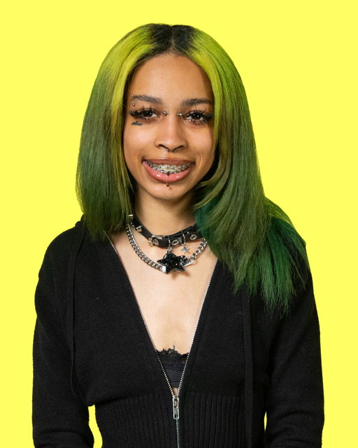 @agirlthatdoesntexist_ is on #verified 👏🔥

the young artist came through to #genius to dissect the lyrics to her hit song "everglades" 🎶

check out the full episode over on our youtube channel 💻