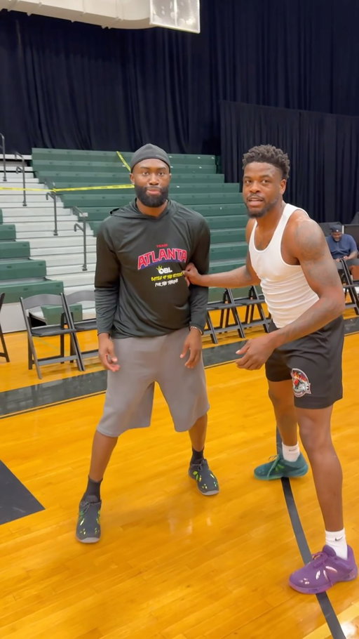 What better way to prepare for the OBL Championship day than practicing against an NBA Champion🏆

Tune in at 7pm ET on Fubo TV