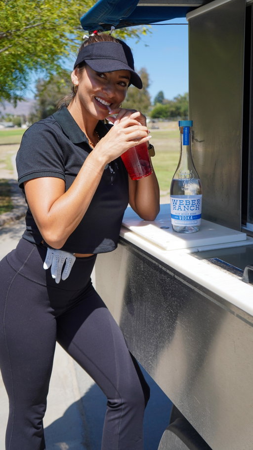 Summer rounds brought to you by @weberranchvodka ⛳️
•
•
#Paidpartner #weberranchvodka