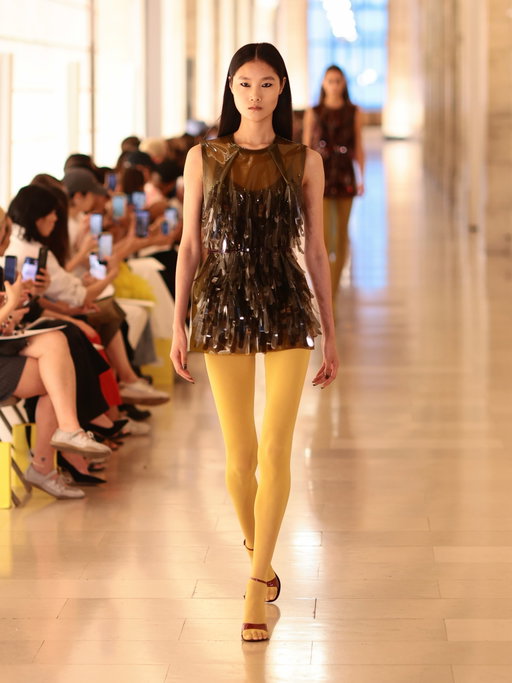 Marc Jacobs Spring 2027 Runway Show, New York Public Library, NYC

#NYC #MarcJacobs