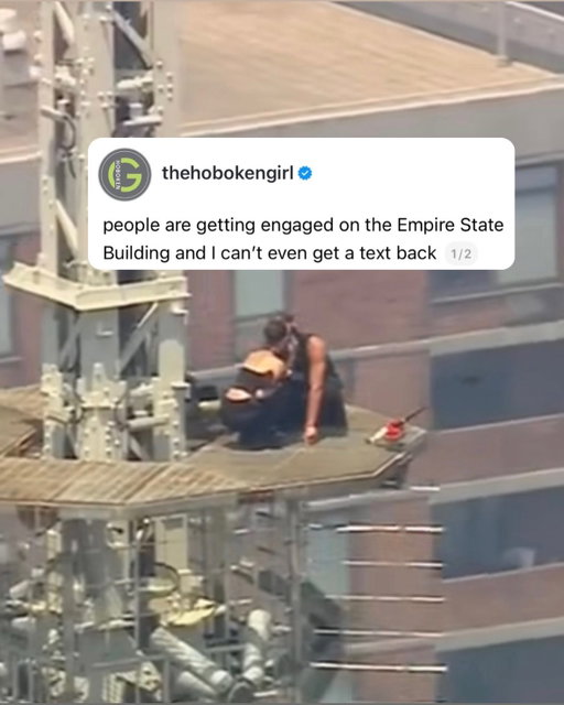 we’re still thinking about the Empire State Building proposal btw (and the fact that we could see it from Hoboken 😭)

📸: screenshot from CNN