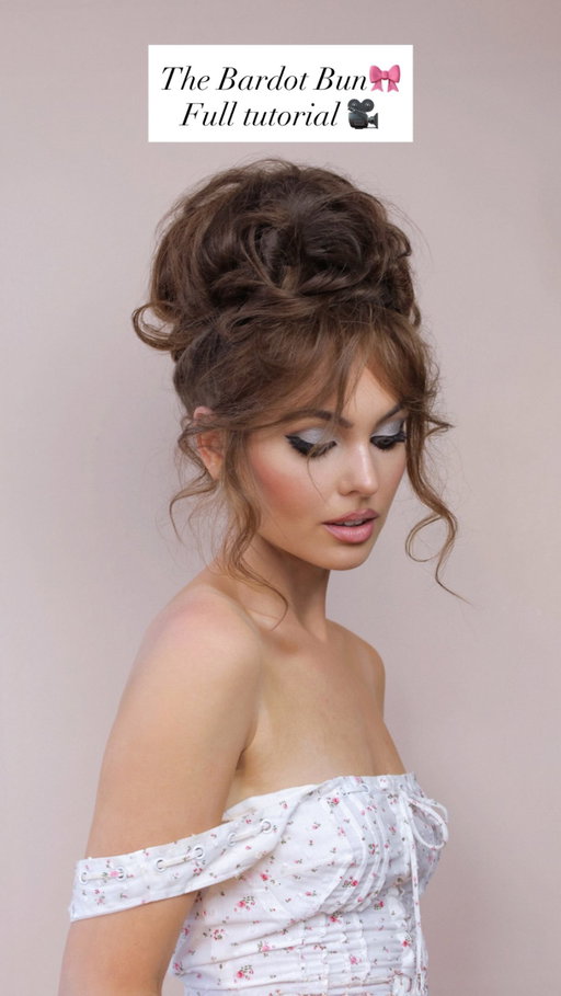 Step-by-step Tutorial: ‘60s Bardot Bun🎀🤎

A more in-depth breakdown of how I get this big 60s updo with bangs, on long hair that is cut to one length! 

Step-by-step:
1. Create 2 pigtails + a high ponytail
2. Add a bun maker/ hair donut to the ponytail
3. Tease large sections, loop inward & pin into the bun base
4. Twist each pigtail across to the opposite side (this shortens the length and creates a faux “headband” for the bangs)
5. Loop extra hair from pigtail under the twist to create curtain bangs, pin excess into the bun! 

For added texture to the hair, I used the @marcanthonyhaircare Style Flex 2-in-1 Adjustable Texture Spray 🤎

Hope this tutorial gives more clarity on how to get this vintage inspire style and tag me if you try it!

#60sHair #FauxBangs #BardotBun #HowTo #MessyBun