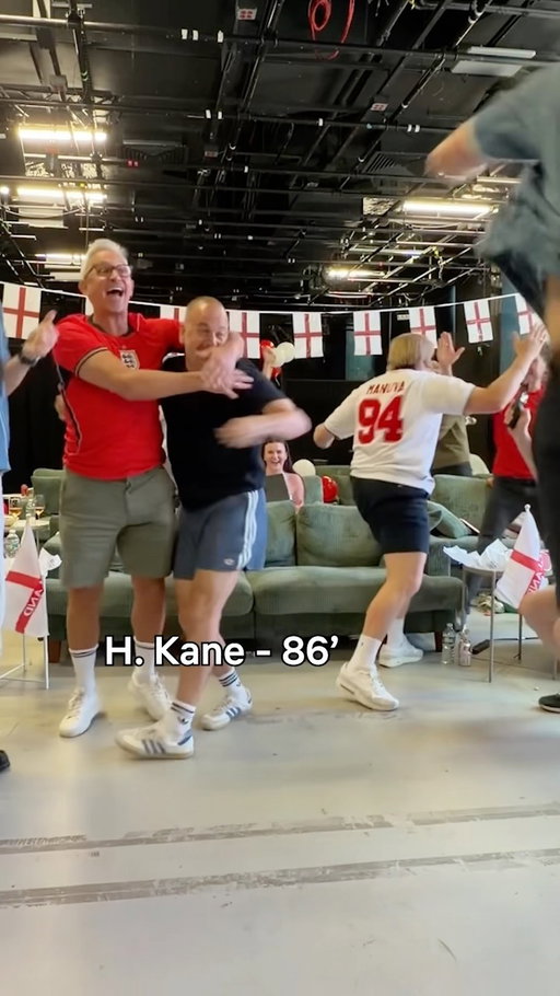 Harry Kane I could kiss you 

#england #kane #englandfootball #drcongo