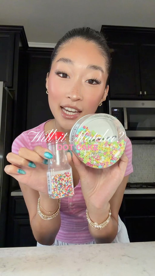 trying DOT CAKE matcha!! #matcharecipes #willitmatcha #matcha #dotcake