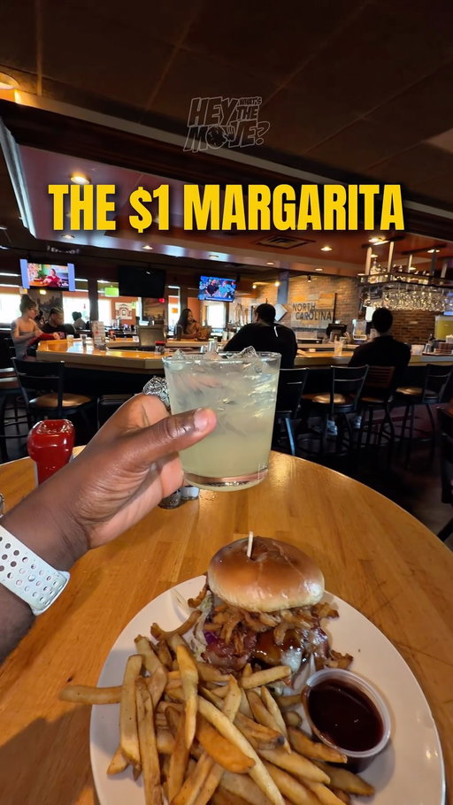 The $1 Margarita is officially BACK. 🍹

For the entire month of July you can get a Margarita for just $1.

YES, ONE DOLLAR. 

Have you had this before? What’s been your experience ? 

What’s the most you’d order in one sitting? 😂👇

@applebees 
.
.
#Margarita #HappyHour #Drinks #Applebees #cocktails
