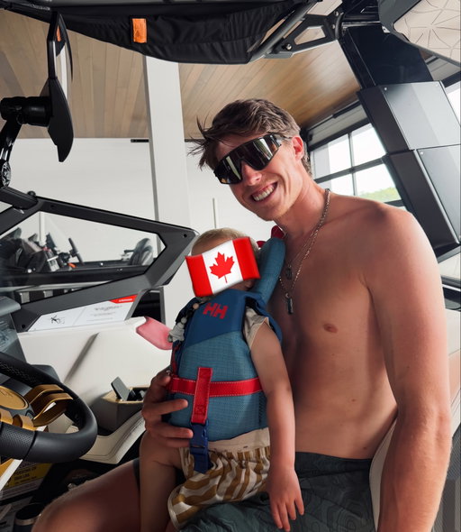 happy canada day 🍁