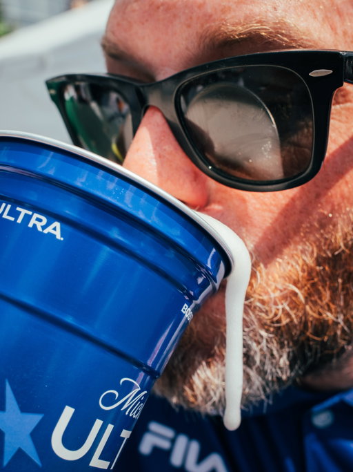 The beautiful game deserves a beautiful cup. 

City-specific cups. Match specific designs. Available only at the stadiums where the games are played. 

Have you seen us? 👀 #topcup #fifaworldcup 

📸: @sti7i