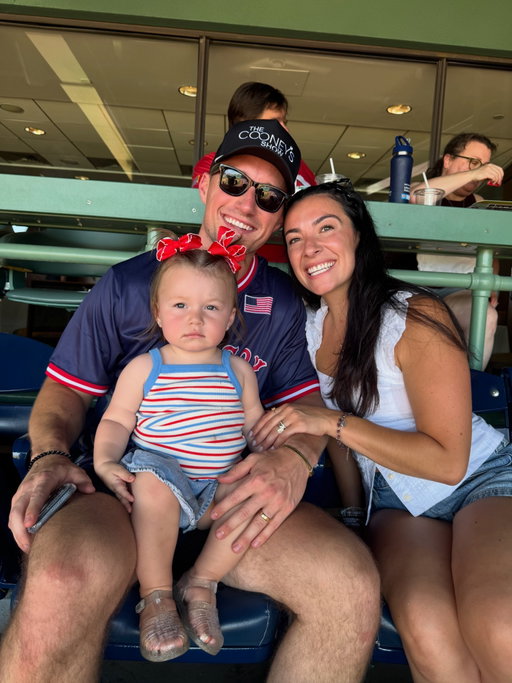 Breezy F baby and the F is for Fenway Pahk 🎀⚾️ @redsox
