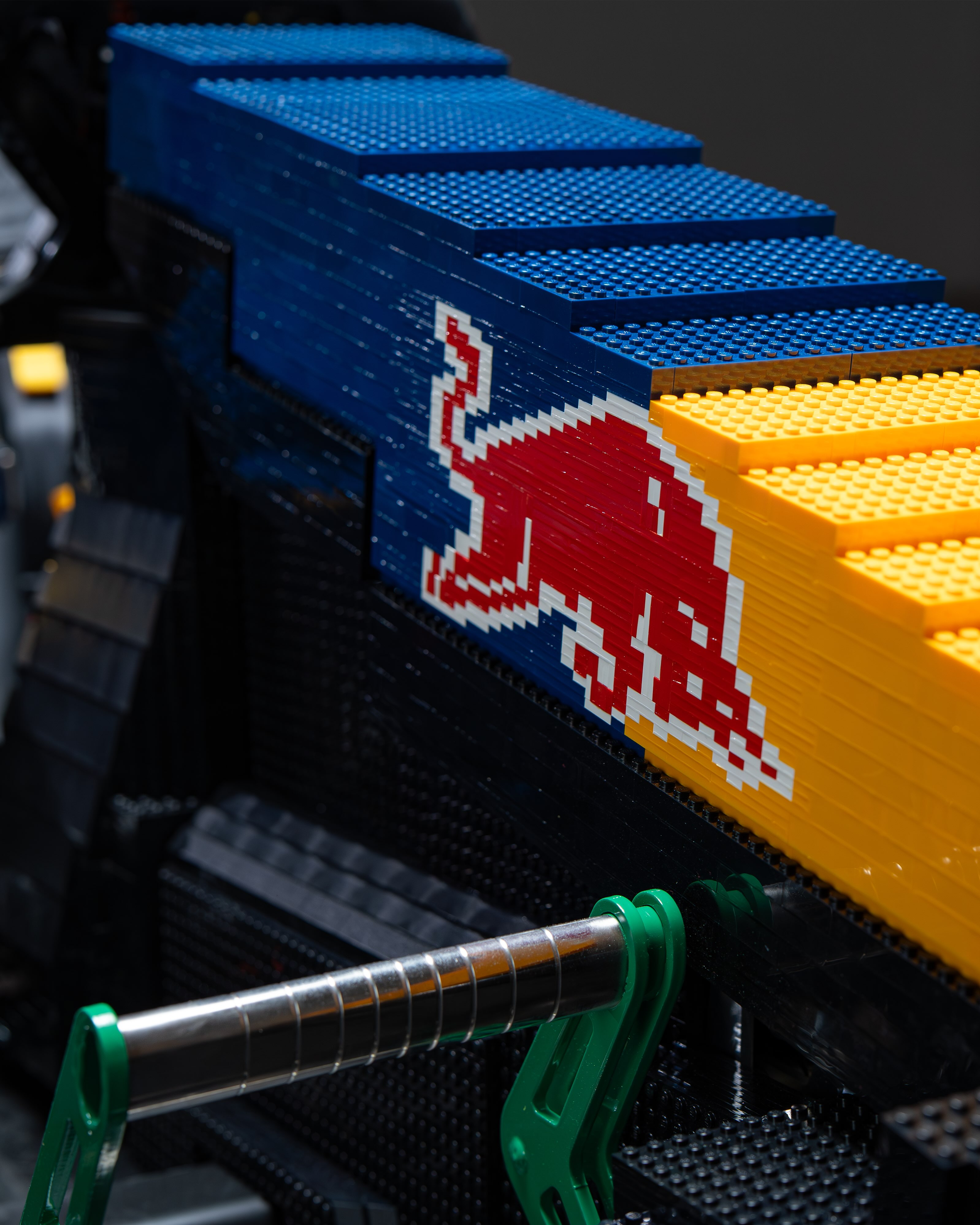 Presenting the RBrick1 🧱 See you at drivers parade! 🇬🇧

#F1 #RedBullRacing #BritishGP