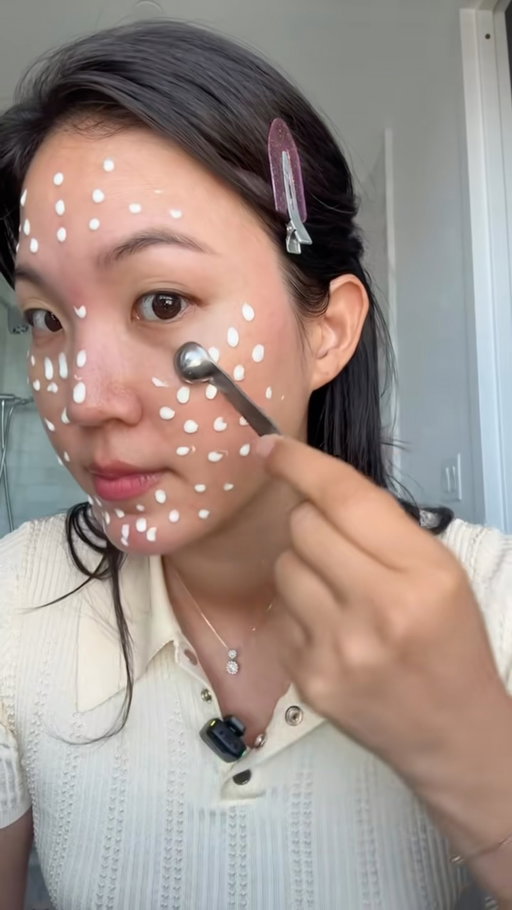 Based on how the spf value is tested, you need about 1/4 teaspoon (approx. 1.2 ml) of sunscreen to adequately cover your face to achieved the claim spf stated on the bottle. Let’s find out if this adds up to a 1/4 tsp worth of sunscreen. 

Sunscreen used @KraveBeauty Beet The Sun SPF (my own brand)