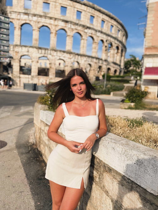 🌇🌸

#travel #croatia #pola