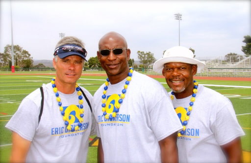 Devastated to hear about the passing of my brother, teammate, and Rams legend Leroy Irvin. Leroy wasn’t just a lockdown corner and a fierce competitor on the field; he was a true friend and a great man who always brought incredible energy. Rest in peace, my brother. Sending my thoughts and prayers to the Irvin family and all of Rams Nation. 🙏🏾💙 🐏 #rams #RIPLeroyIrvin