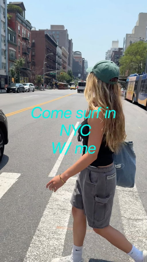 Escaping the city to go for a surf 🏄🏼‍♀️ board rentals only $5 an hour and the water is warm enough to not wear a wetsuit✨🪷