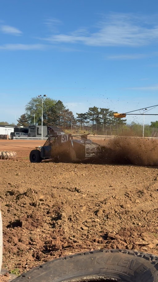 Nothin like the sound of Freedom 🇺🇸 Hope everyone has a safe and happy 4th of July!
-
-
-
#pro4 #shortcourseracing #offroad #offroadracing