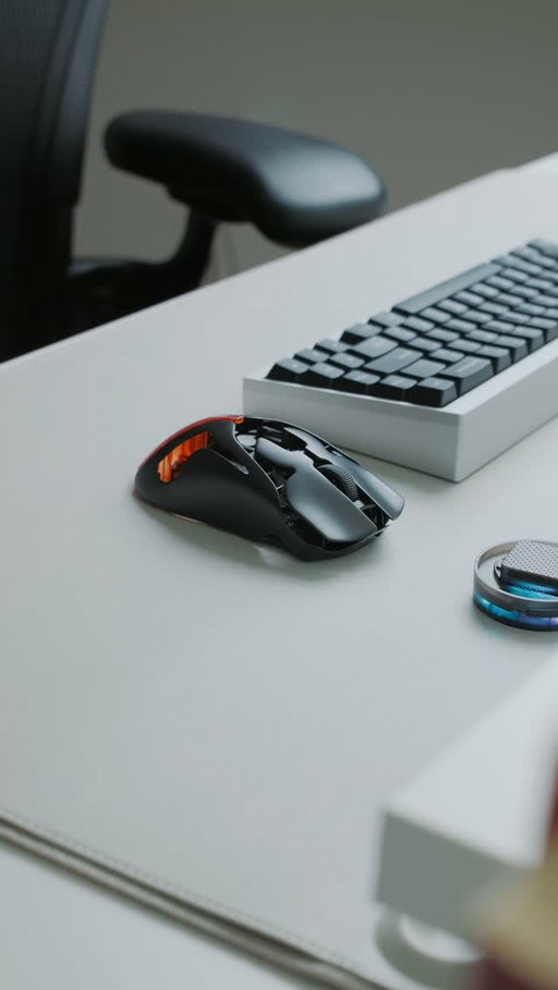 Angry Miao Infinity Mouse .97 🖱

I've been using this one for a bit and there's a lot to like.

The hotswap battery is really convenient and makes sure you're never without charge (also no awkward charging cables needed). The ergonomics feel really natural in hand and I think it's the perfect shape for someone with smaller hands like me 🤭 It's also the lightest mouse I've ever used - feels weightless in actual use.

Visually, it has a really striking design and I love the Lotus Evanora inspiration. 

A very Angry Miao product 

Curious what you think about this one

#gamingmouse #desksetup #angrymiao
