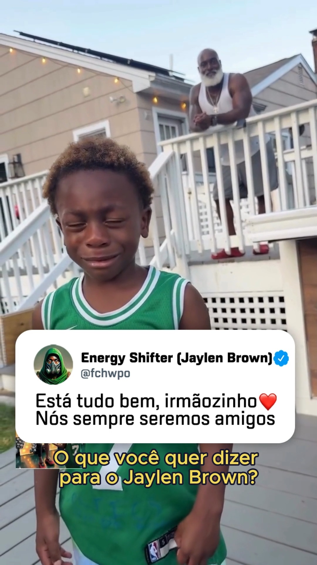 CORAÇÃO PARTIDO💔 Criança fã do Boston Celtics chorou com a troca de Jaylen Brown para o Philadelphia 76ers e foi consolado pelo jogador, que deixa um comentário em seu vídeo. 

🎥  @gio_thetiger / @sportscenter

#NBAnaESPN