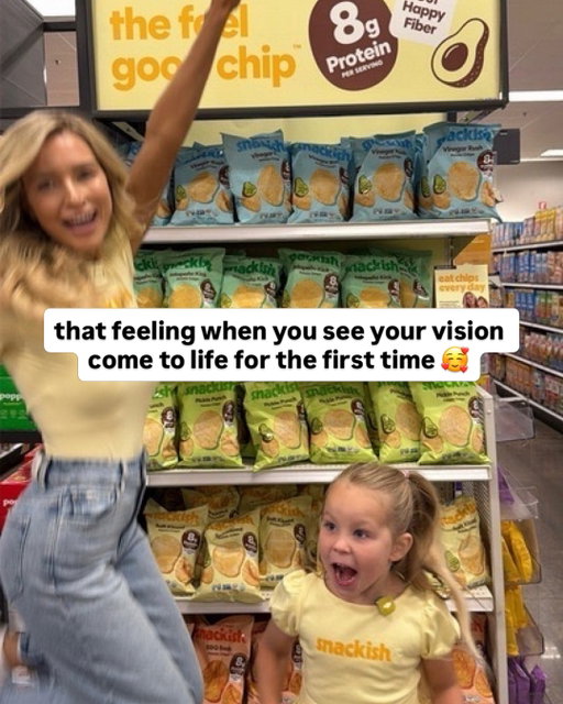 here’s to eating chips everyday 💛👯‍♀️🥔 drop your Q’s below! Xx